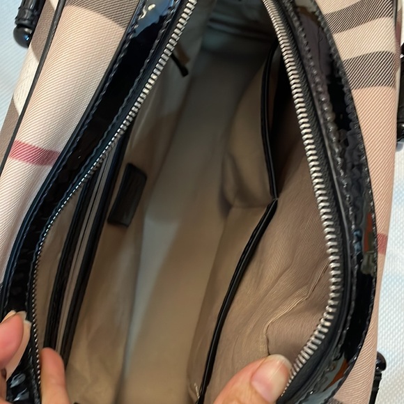 ❤️ Authentic Burberry Supernova Leather Handbag - Picture 10 of 13